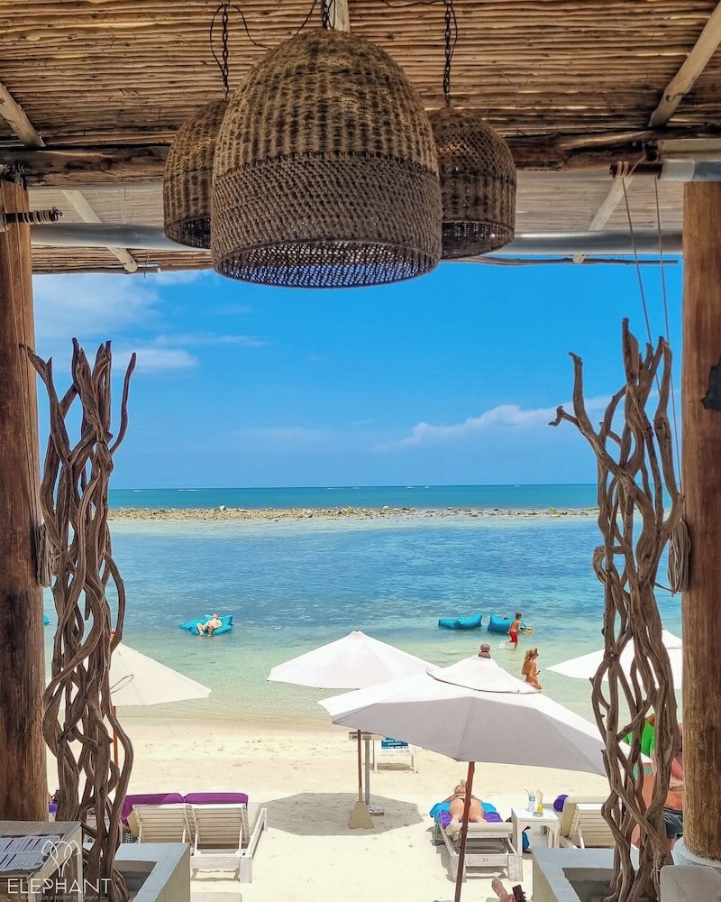 Фото Elephant Beach Club & Resort