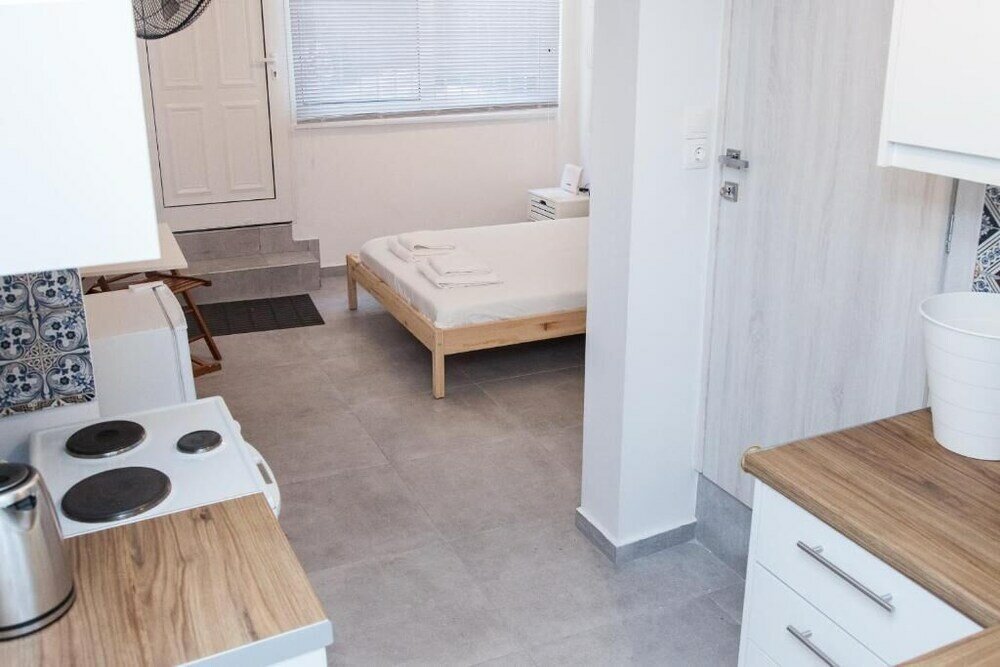 Фото Cozy studio in Athens