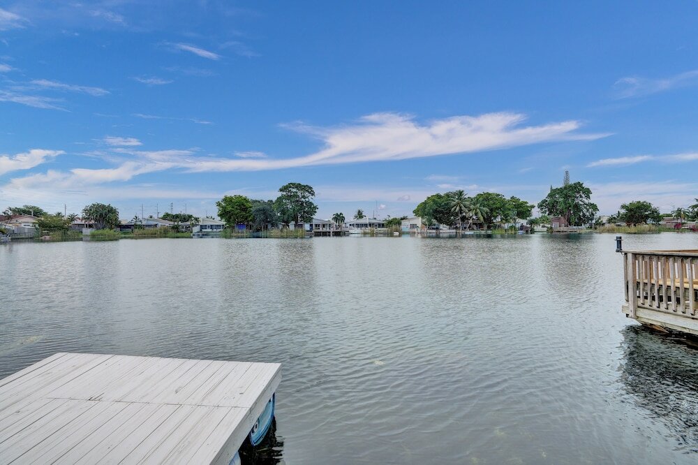 Фото The Lake House in Fort Lauderdale
