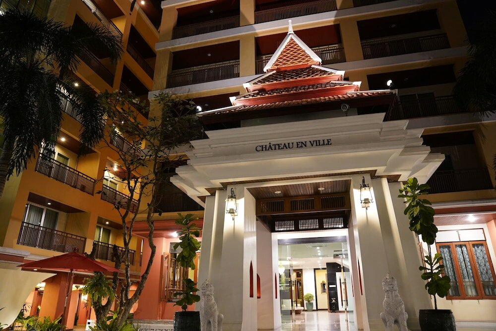 Фото Chateau EN Ville Pattaya