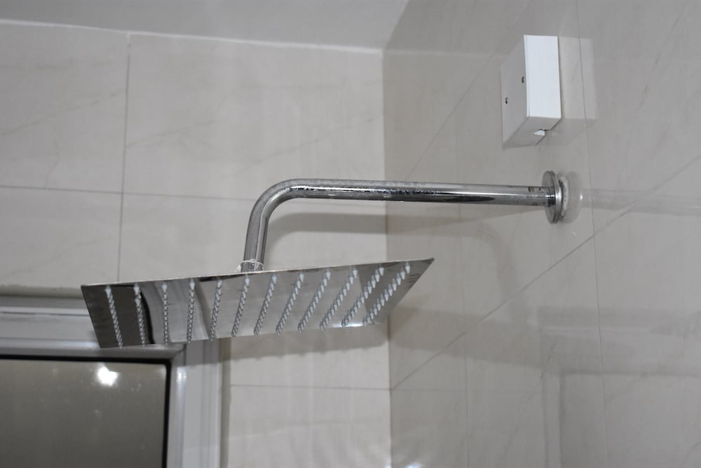 Фото Empolos Hotel Limited