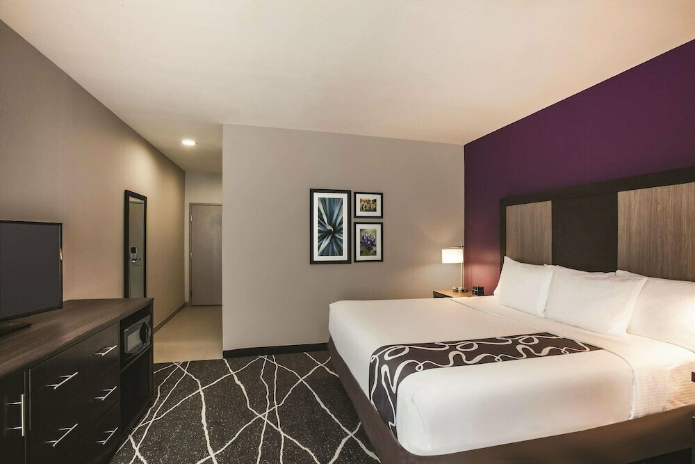 Hotel La Quinta Inn & Suites by Wyndham Dallas Northeast-Arboretum, Garland, photo
