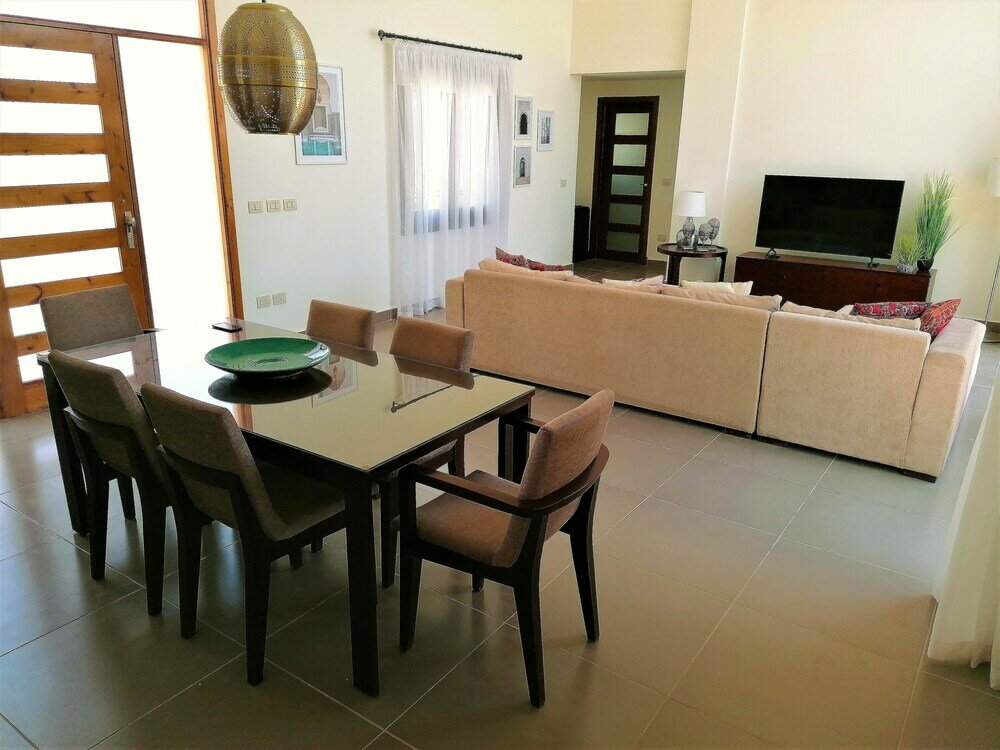 Фото B@103 Luxury Villa with a Heated swimming pool in Soma Bay