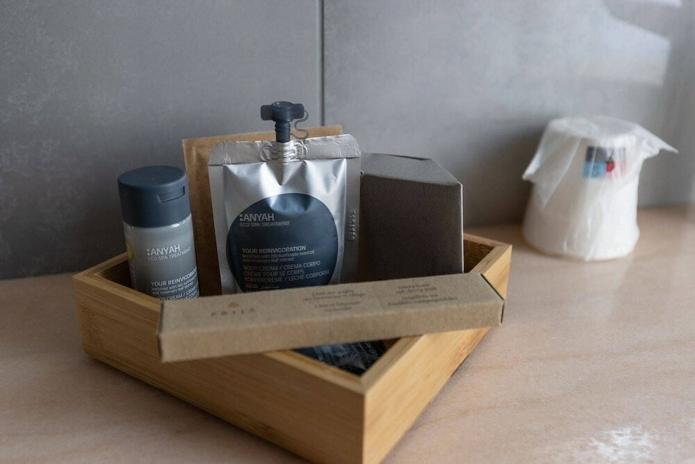 Фото Hôtel Le Yachtman, The Originals Collection