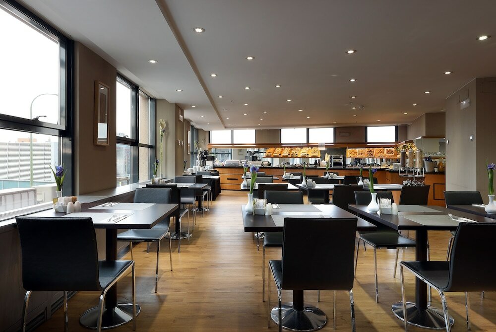 Фото Hotel Exe Plaza