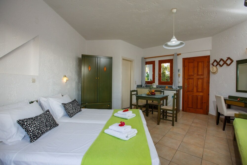 Фото Romantica Hotel Apartments