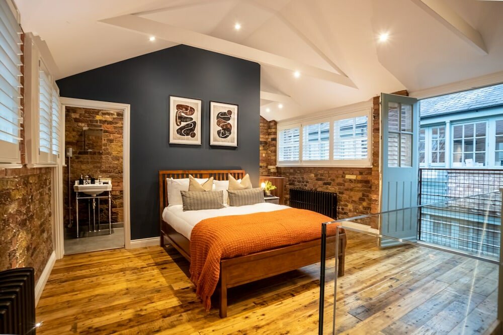 Фото 2 Bedroom Apt Bethnal Green Yard View