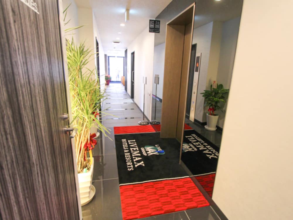 Фото Hotel LiVEMAX Kyoto Teramachidori