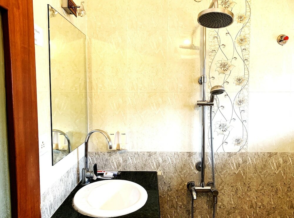 Фото Wafi Suites by Rofeka Hospitality