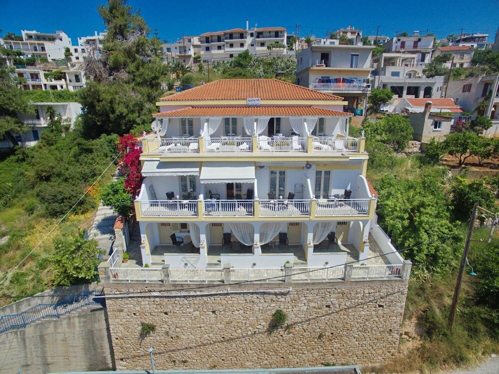 Фото Pension Votsi