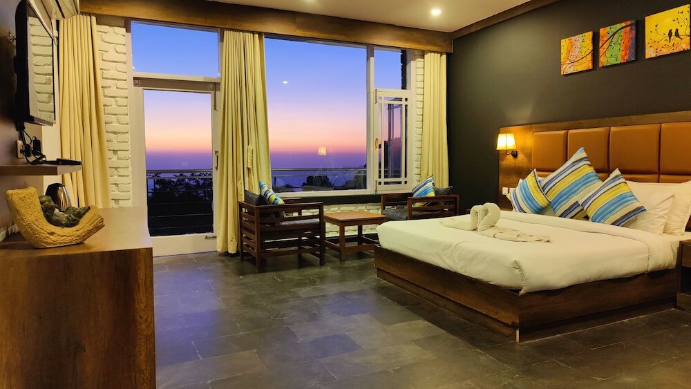 Фото отеля 2