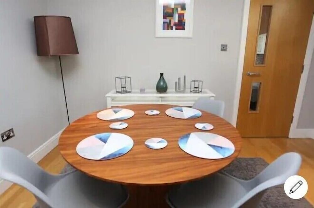 Фото 3 Beds 2 Baths Penthouse