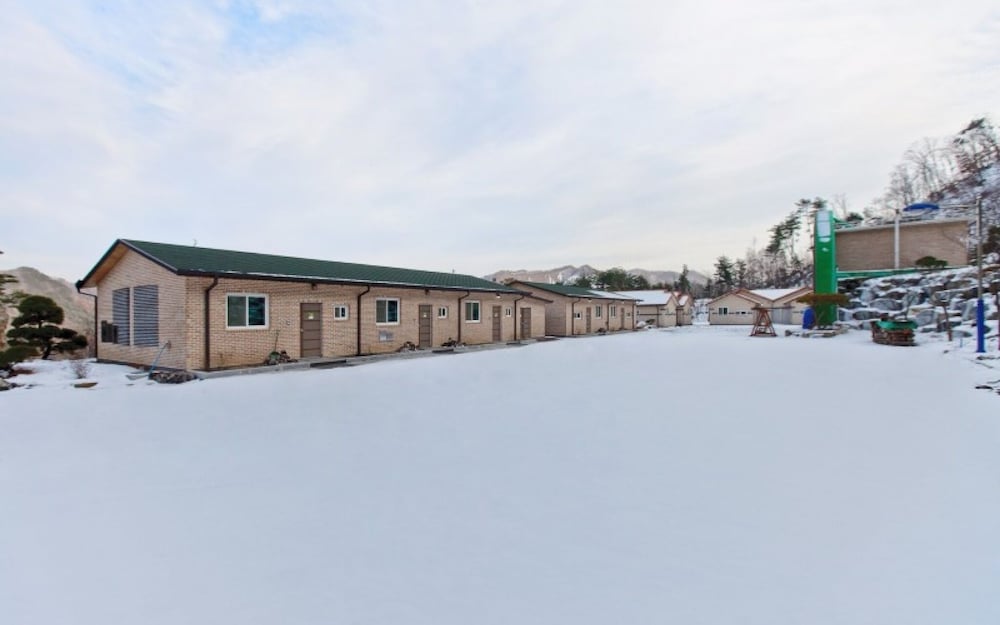 Фото Eunseok Healing Maeul Pensionn