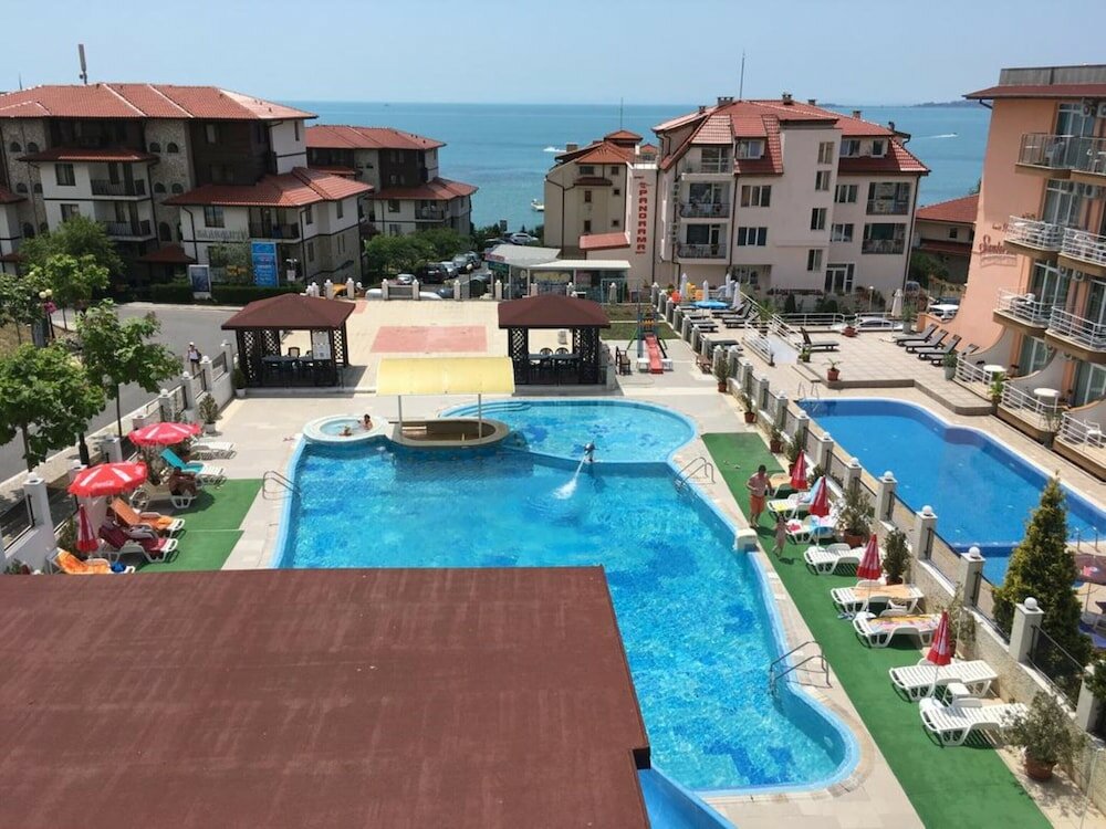 Фото отеля 4