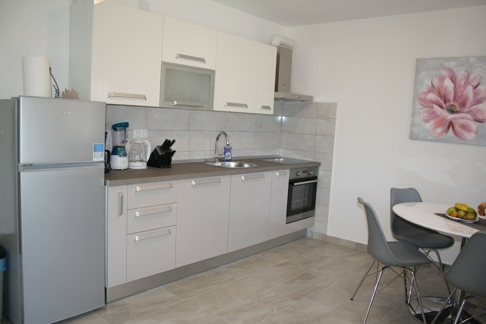 Фото Lovely holiday house Elenna