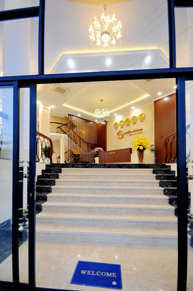 Фото Sunflower Hotel