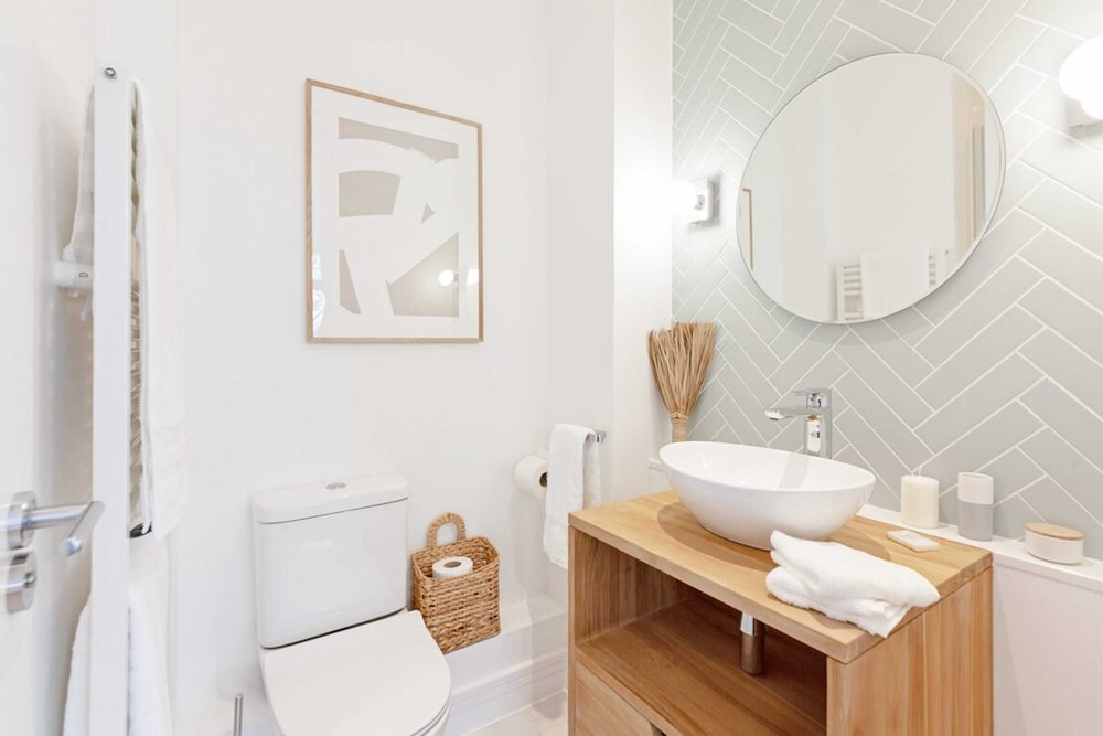 Фото Designer 2 Bedroom Apartment in Holborn