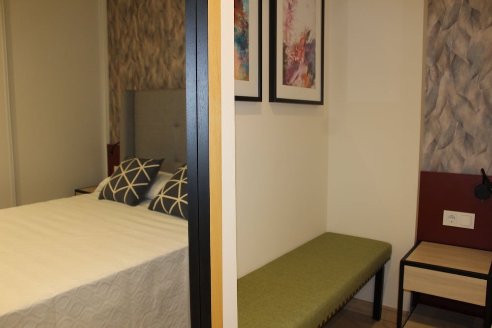 Фото Debambú Atarazanas