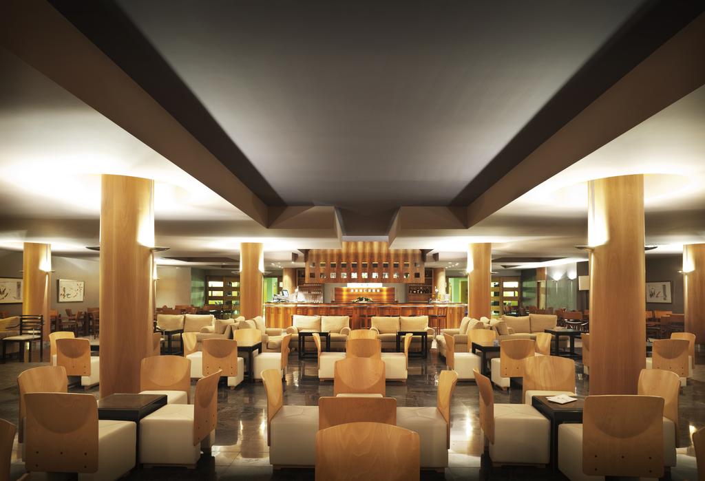 Фото Roca Nivaria Gran Hotel