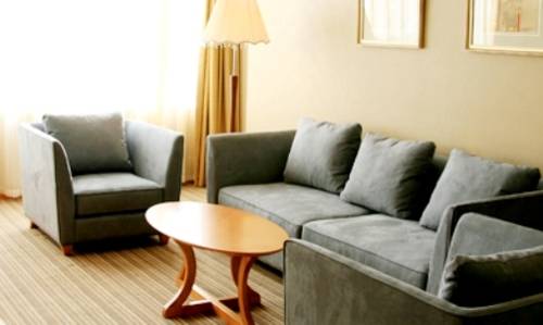 Фото Dalian Bolt Hotel