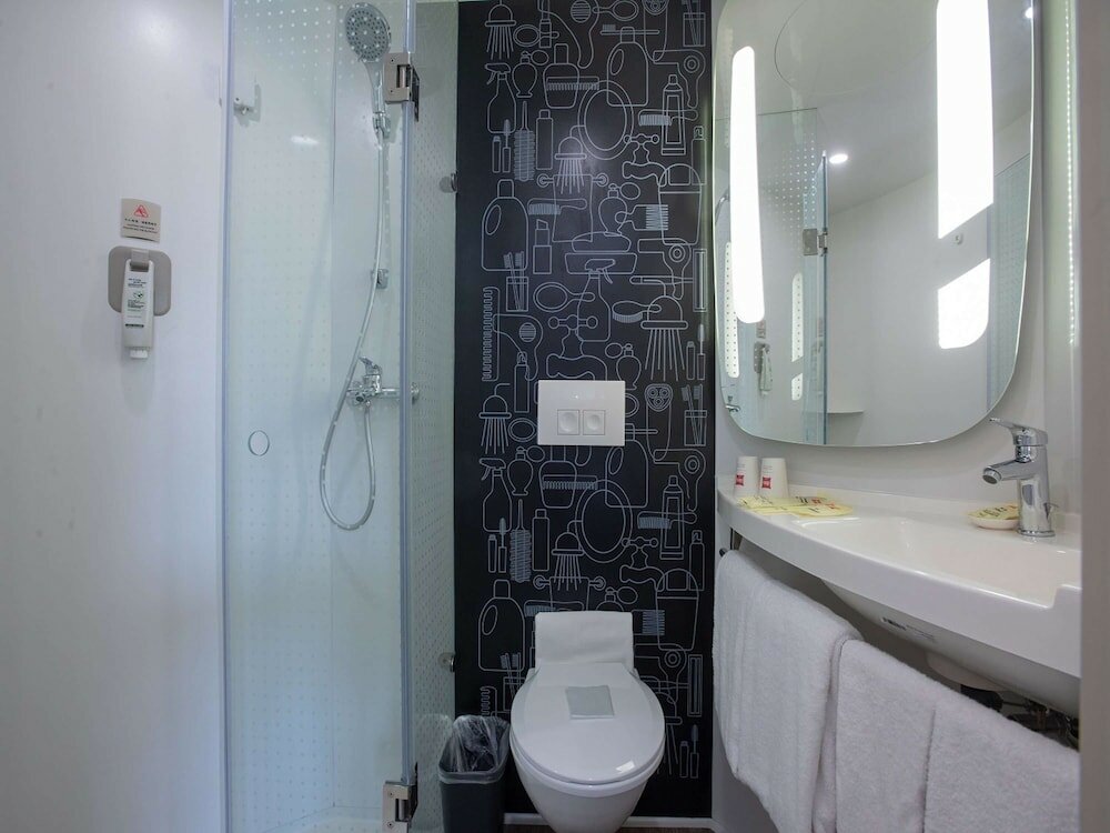 Фото Ibis Lanzhou Peili Square