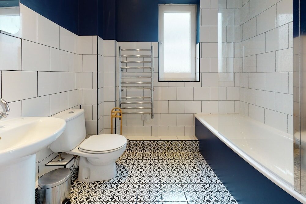 Фото Cozy Hackney Apartment