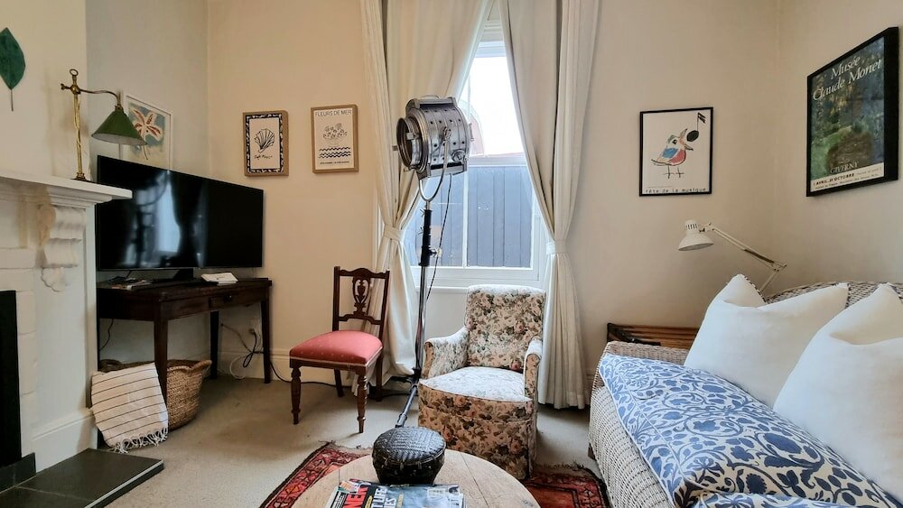 Фото Timeless Heritage Grey Lynn 2br Beauty