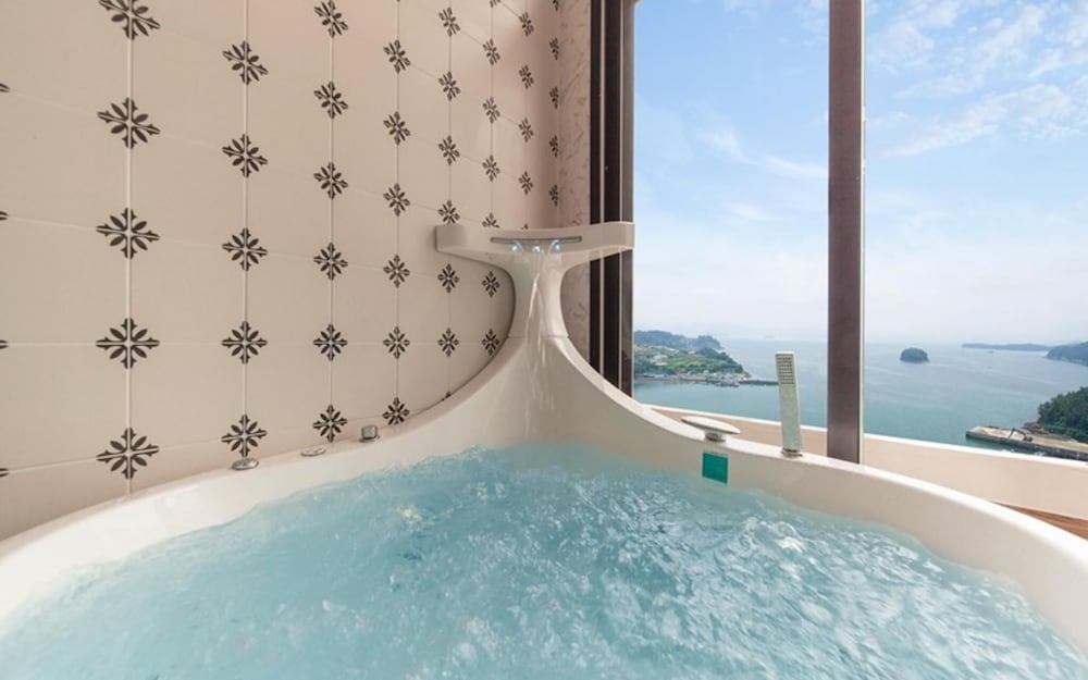 Фото Yeosu Querencia Resort