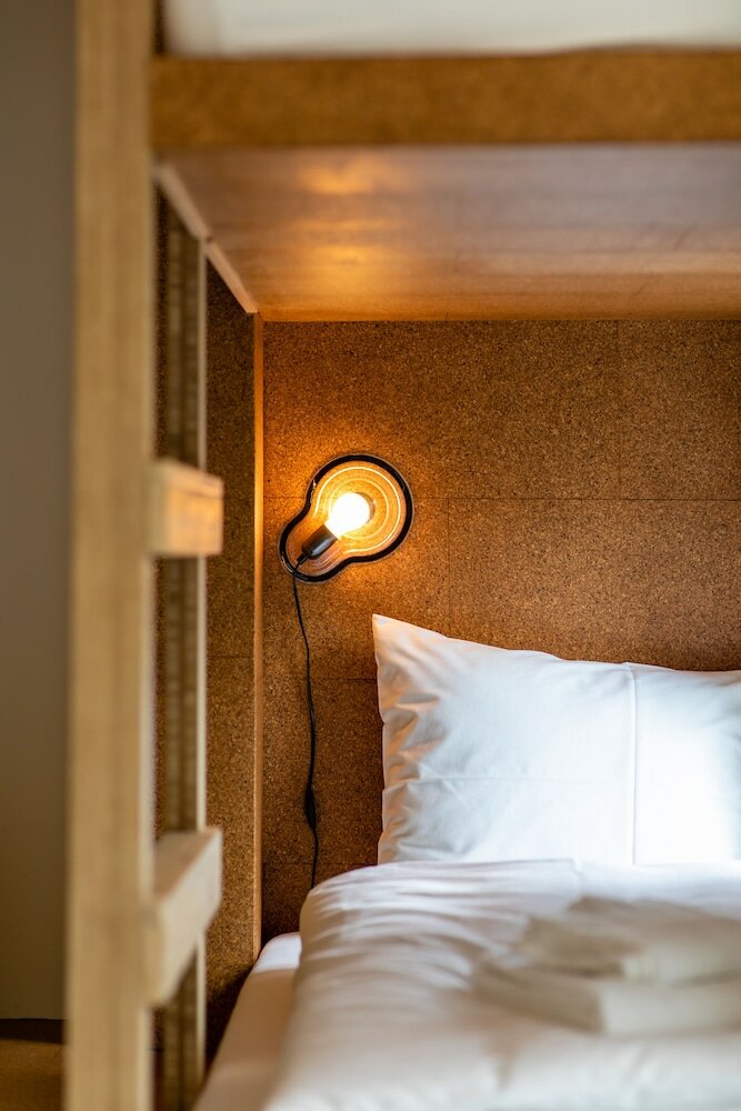 Фото The Bellhop Hotel