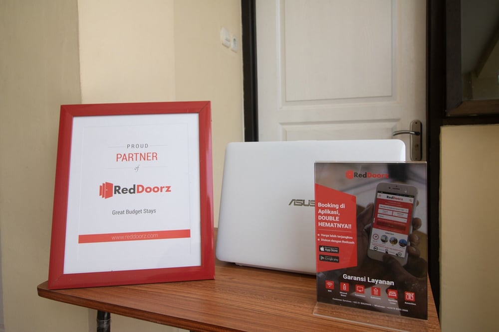 Фото RedDoorz Syariah near Politeknik Negeri Madiun
