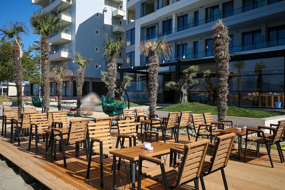 Фото Sea & Sand Hotel