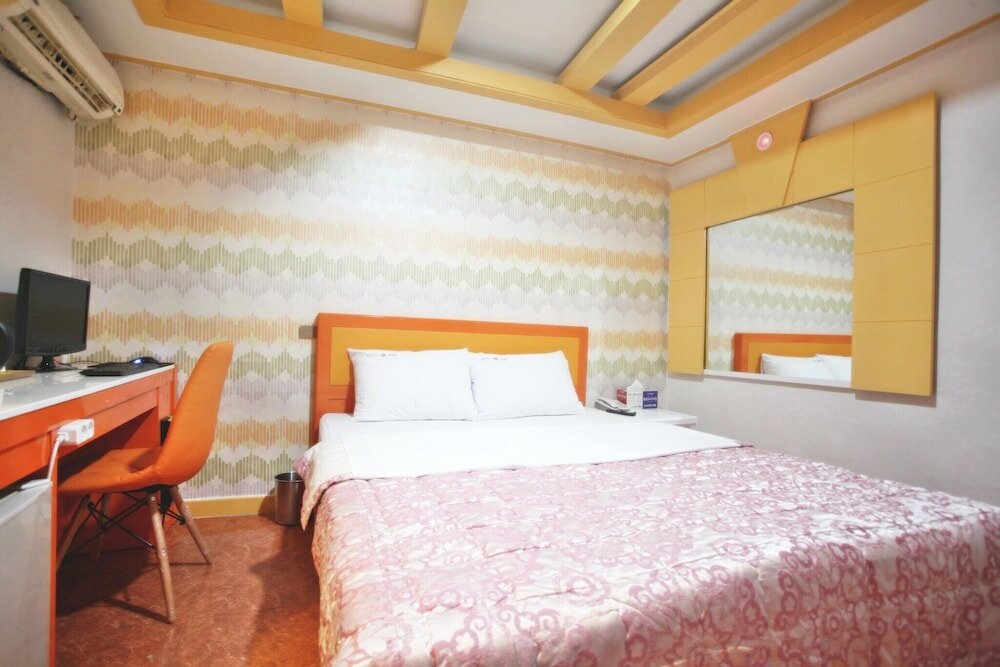 Фото Bucheon You&me