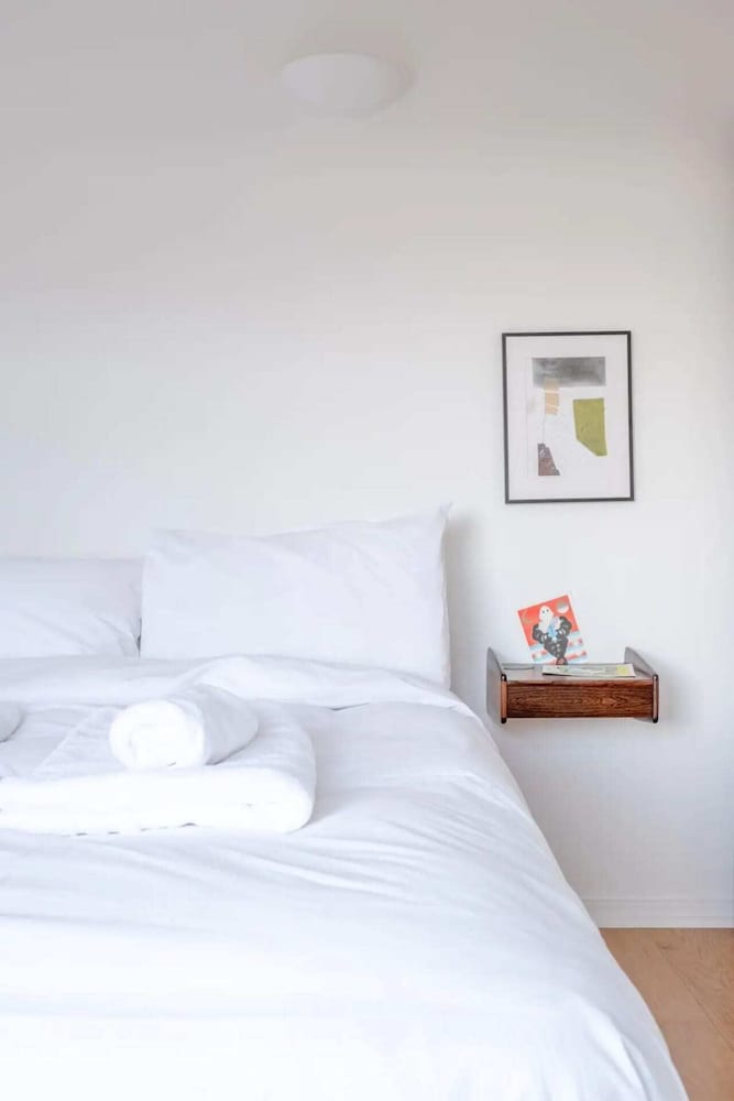 Фото Peaceful 2 Bedroom Flat With Roof Terrace - Hackney