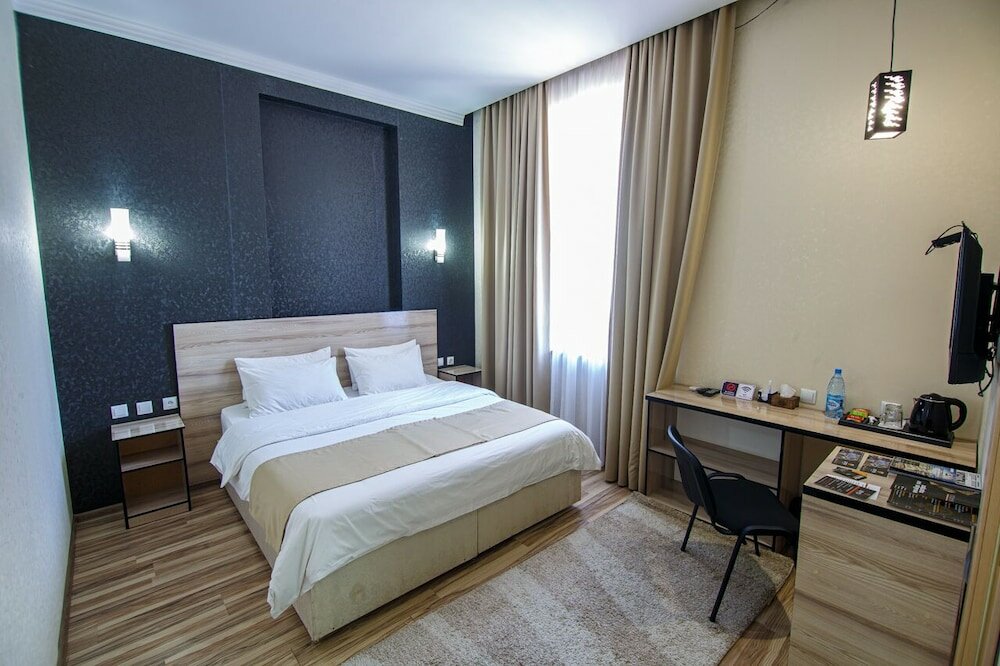 Фото Level hotel Osh