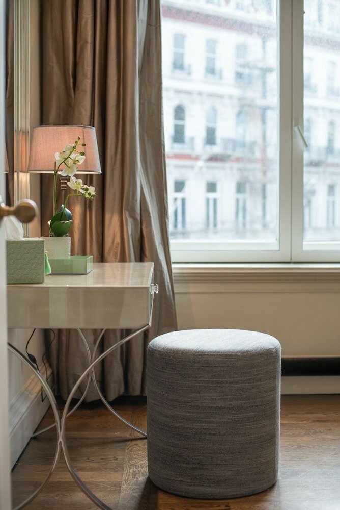 Фото Grosvenor Gardens by Capital