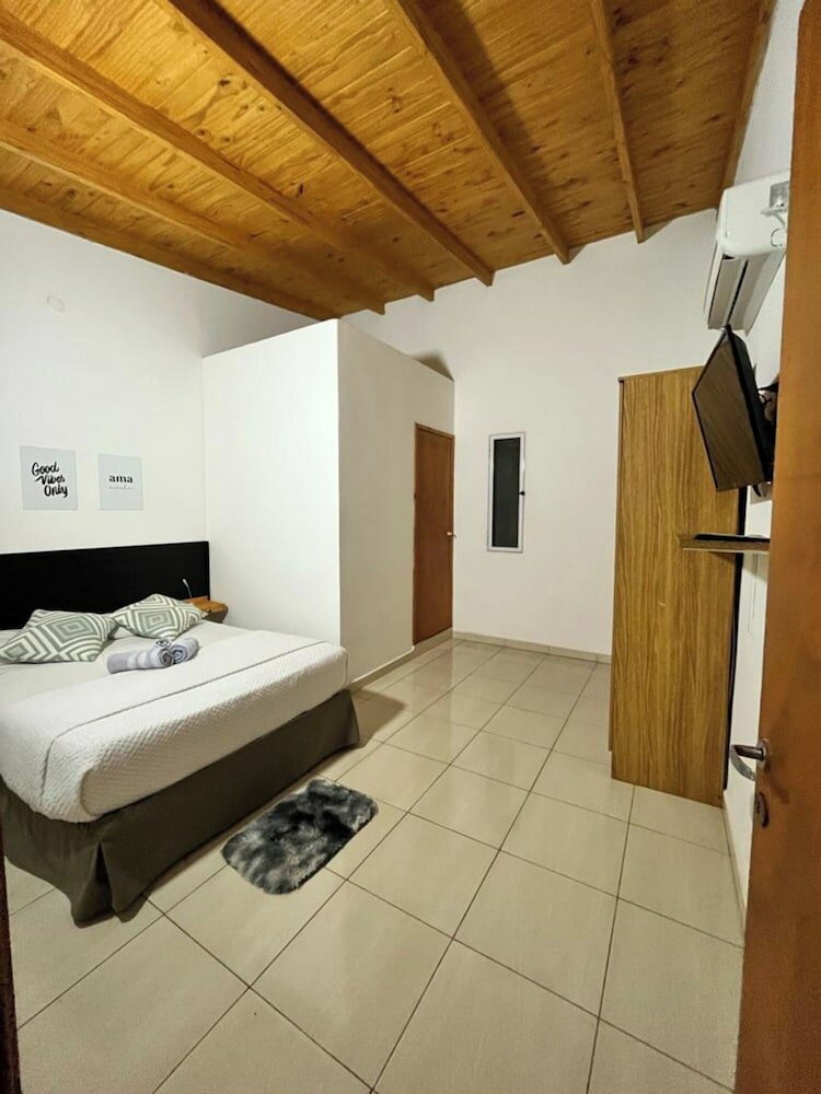 Фото Hiraya Apart Hotel