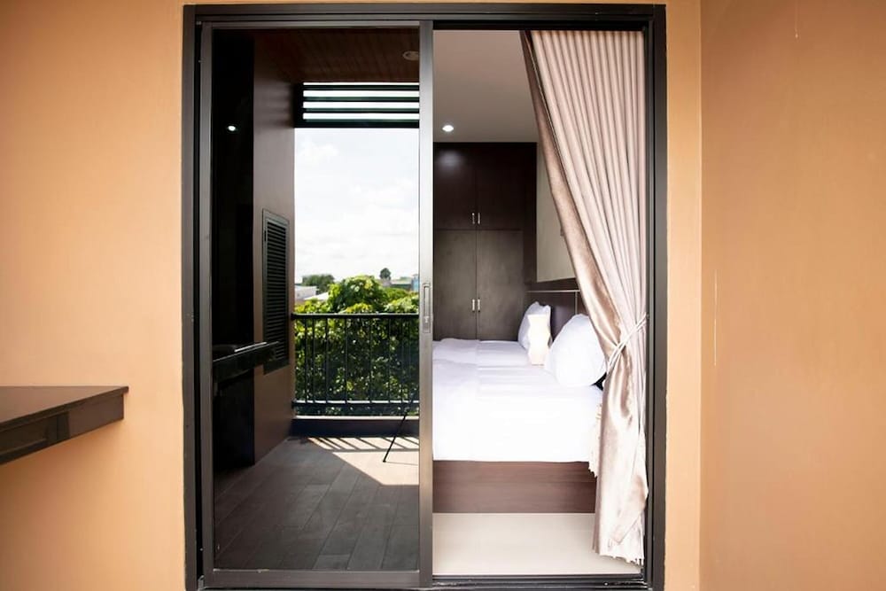 Фото Thip Thip Hotel