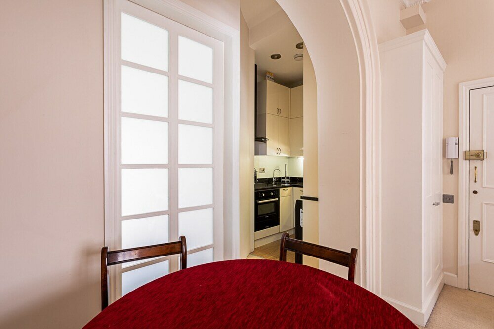 Фото High Ceilings Cosy Flat in the Heart of Westbourne Grove