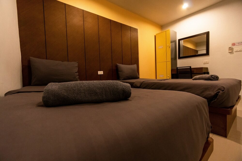 Фото Sunny Hostel Chiangmai @Tha Pae