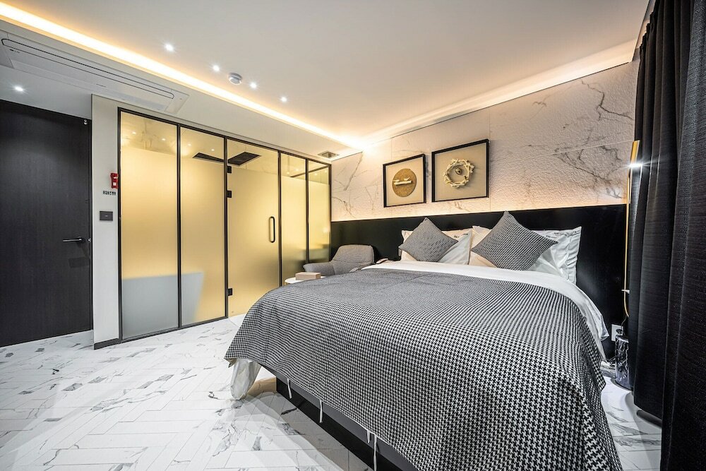 Фото Jongno Olive