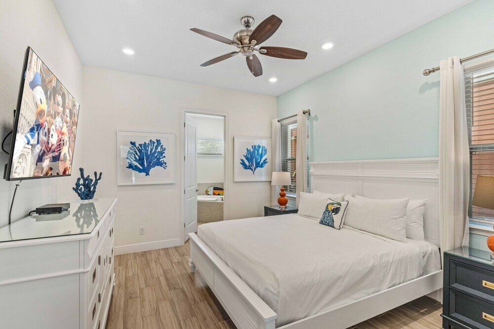 Фото 8000 Lost Shaker Lane