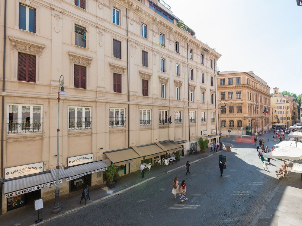 Фото Rsh Ghetto Enchanting Terrace Apartment