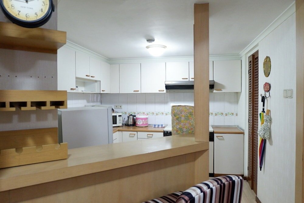 Фото 3BR Apartment at Sudirman Condominum Tower By Travelio