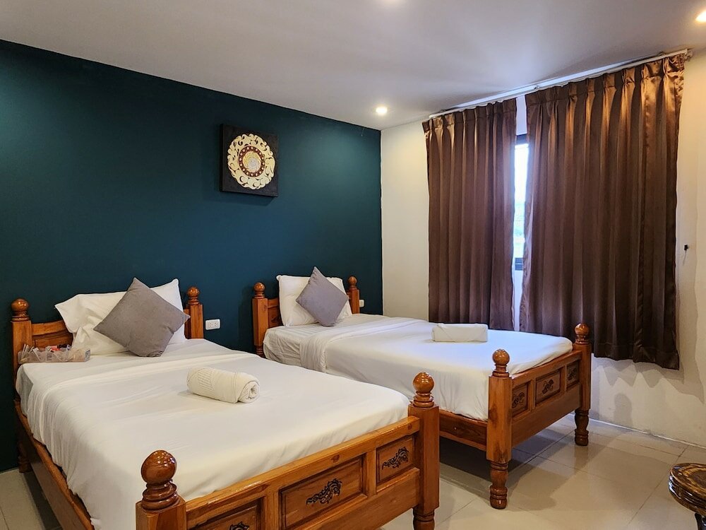 Фото Patong Dynasty Royal Hotel