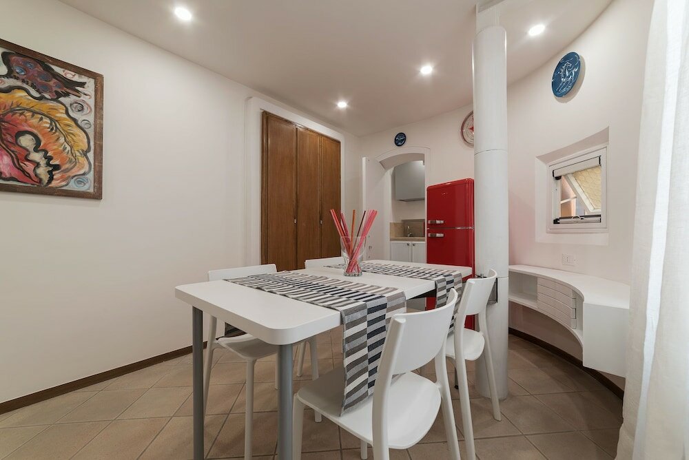 Фото Montecitorio Lovely Apartment