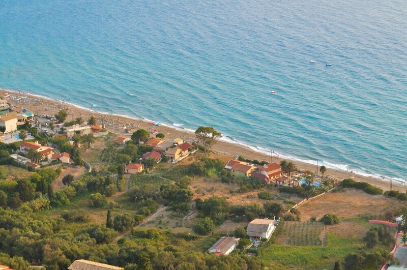 Гостиница Holiday Apartment Yannis on the Beach of Agios Gordios in Corfu