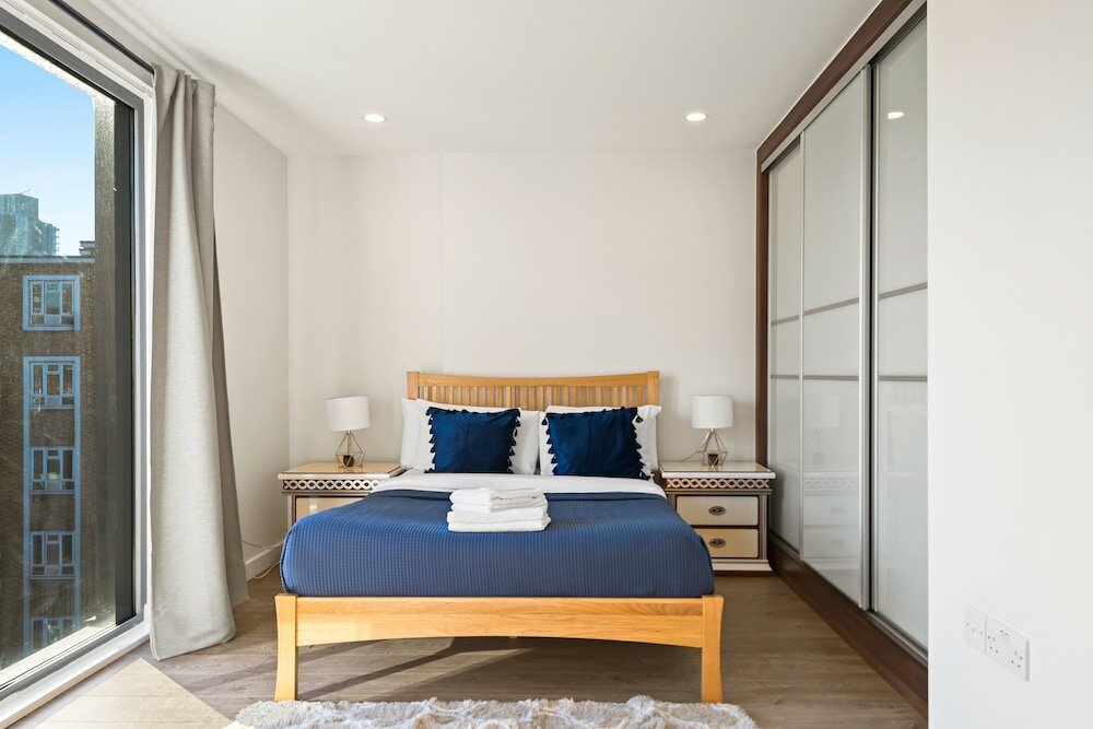 Фото Three Bedroom Apartment in Hoxton