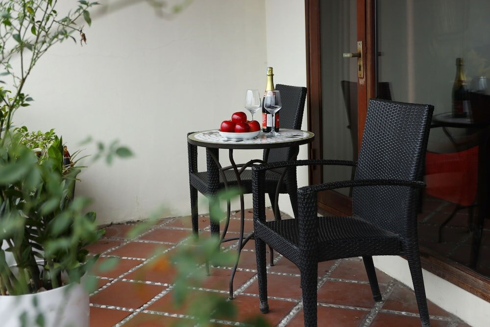 Фото Art Hotel Ha Noi