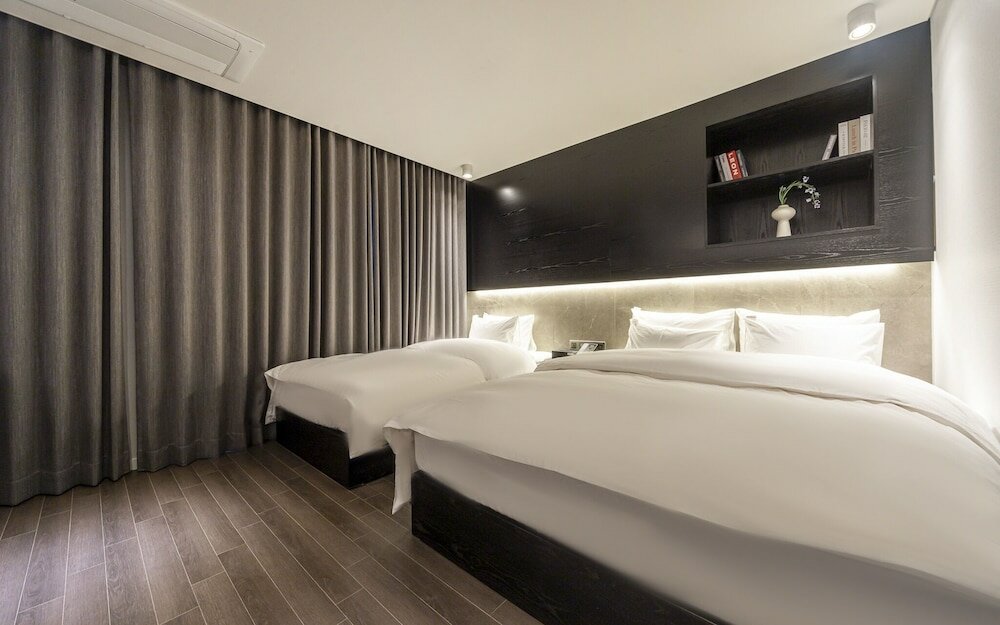 Фото Pohang Daejam-dong Hotel Noblion