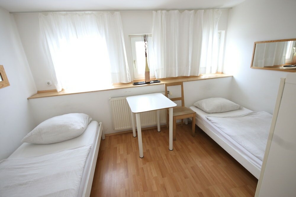 Фото A-domo Apartments Oberhausen - Budget Apartments & Flats - short & longterm - single & grouptravel
